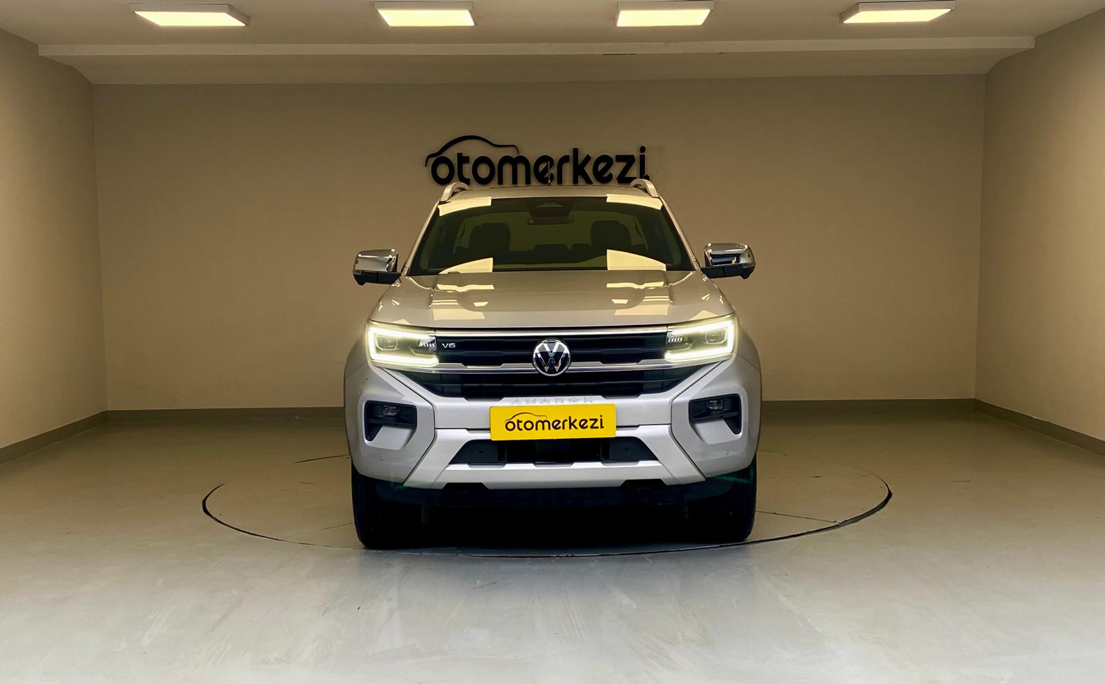 VOLKSWAGEN AMAROK 2